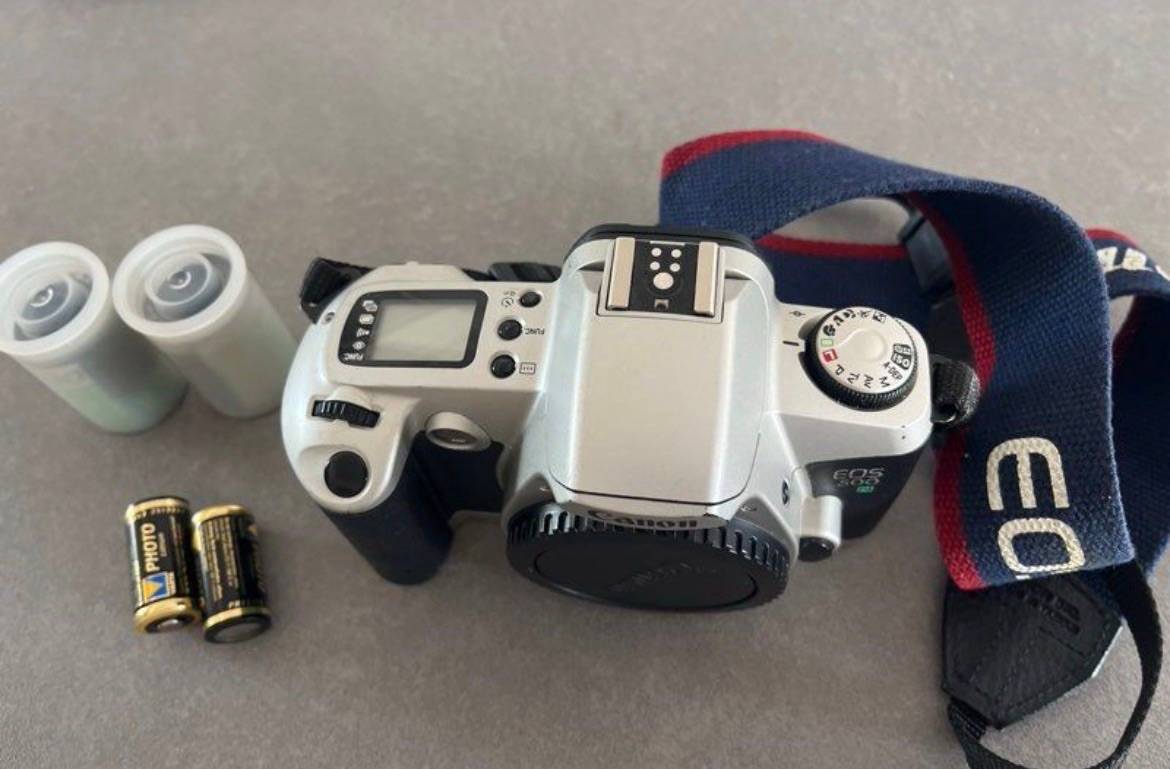 Vends appareil photo Canon EOS 500 N
