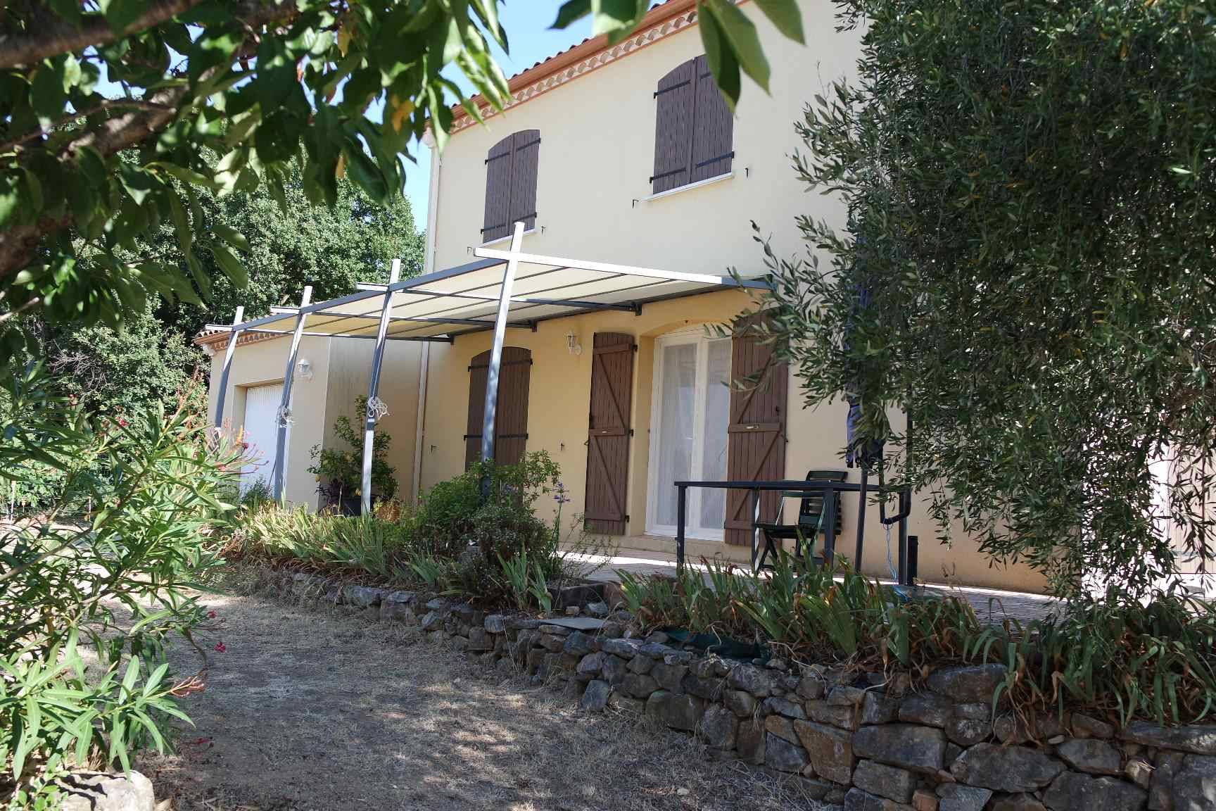 Vends maison individuelle - 125m² - garage 26m² - terrain piscinable 670m² près de Montpellier