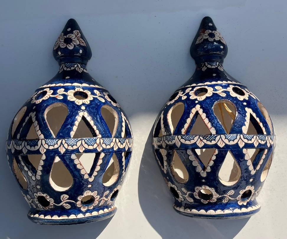 Vends lot de 2 appliques murales extérieures