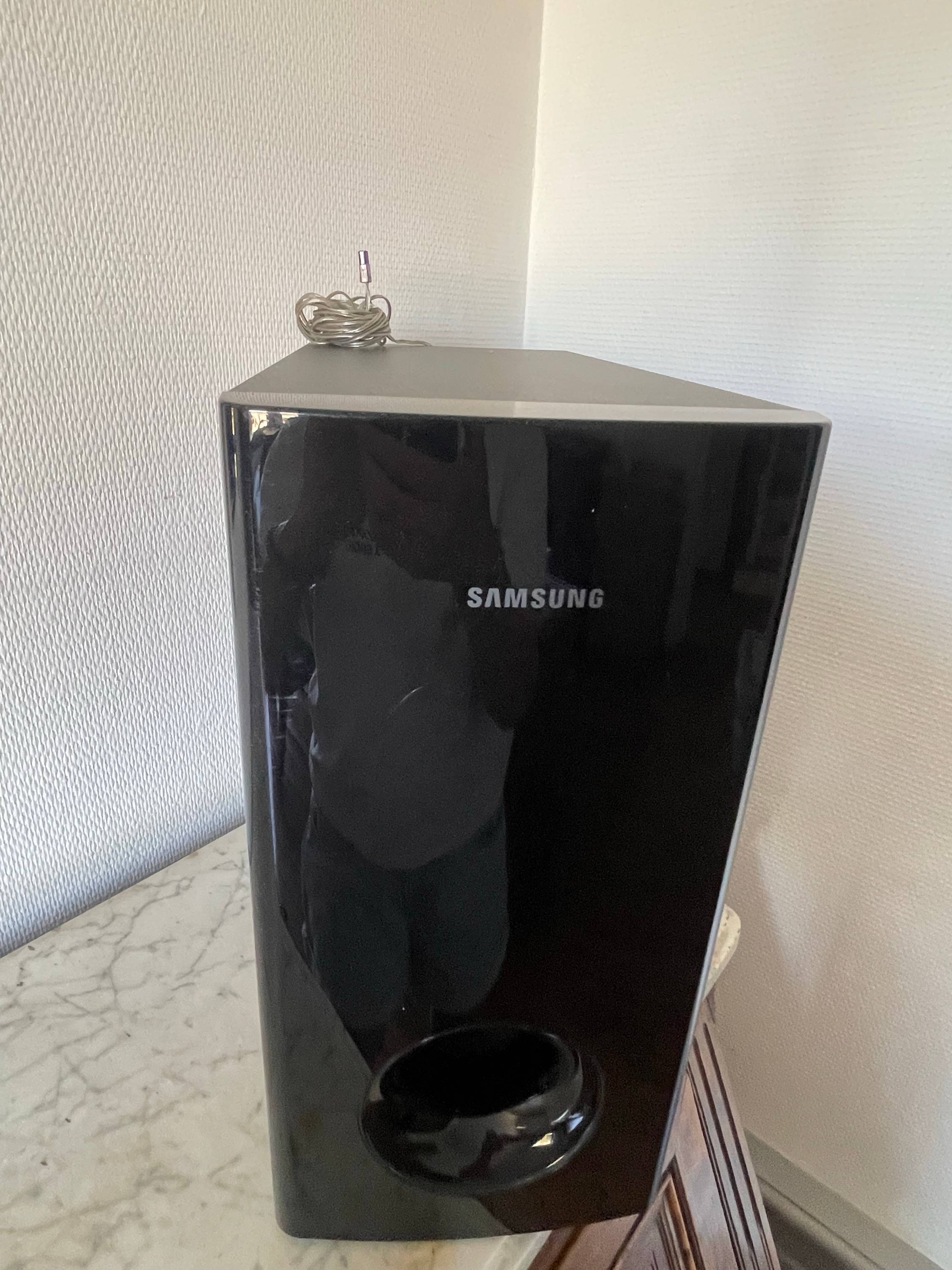 Vends enceinte caisson de basses