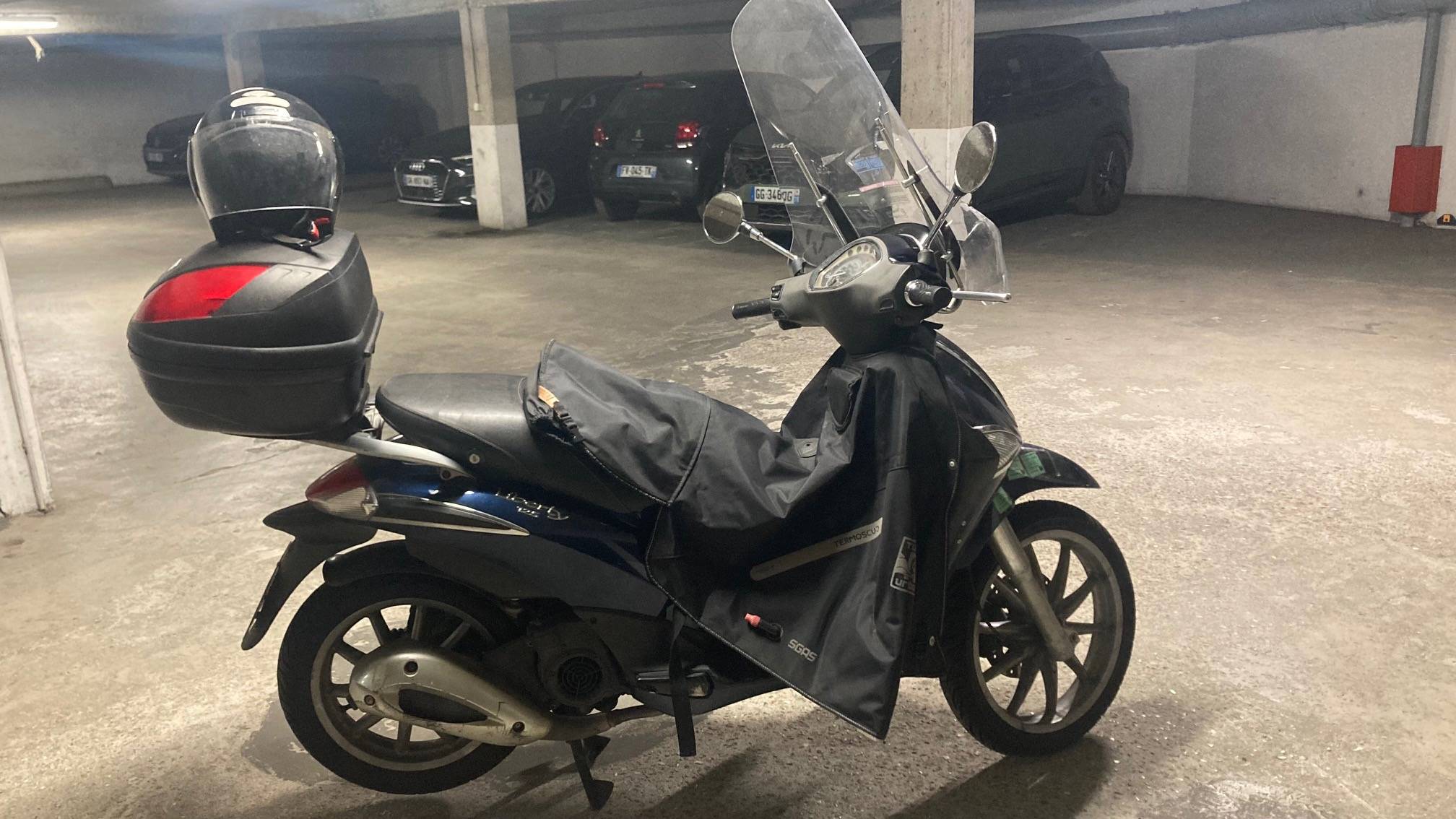 Vends scooter 125 cm3 Liberty Piaggio, 2011, 21650km