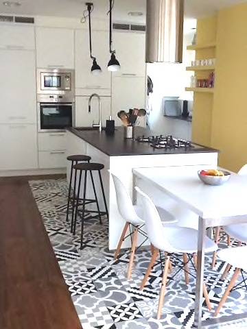 Loue appartement à Sitges avec piscine et vue de la mer