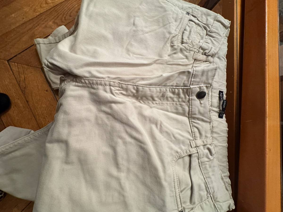 Vends pantalon - Taille 16 ans