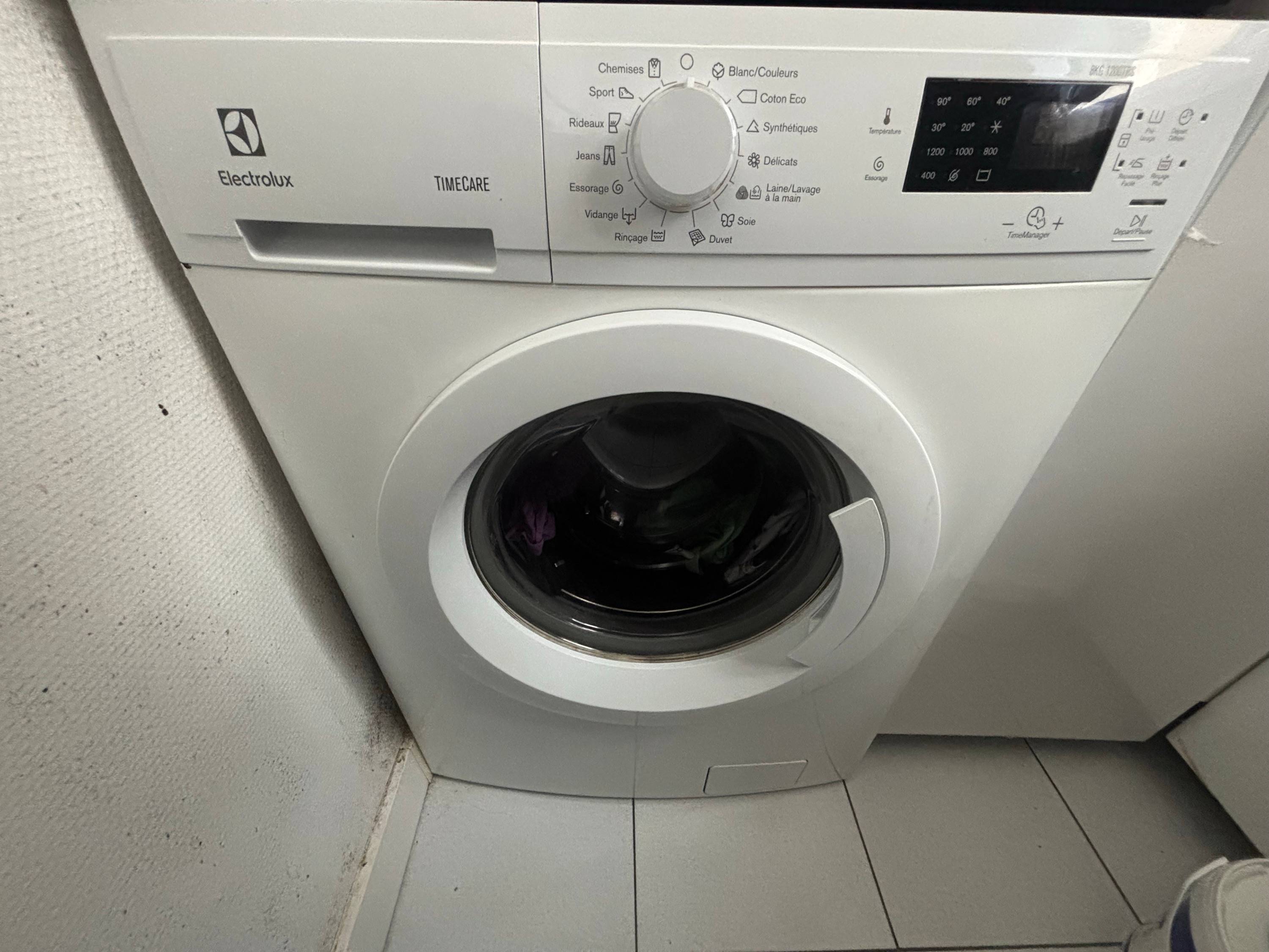 Vends machine à laver