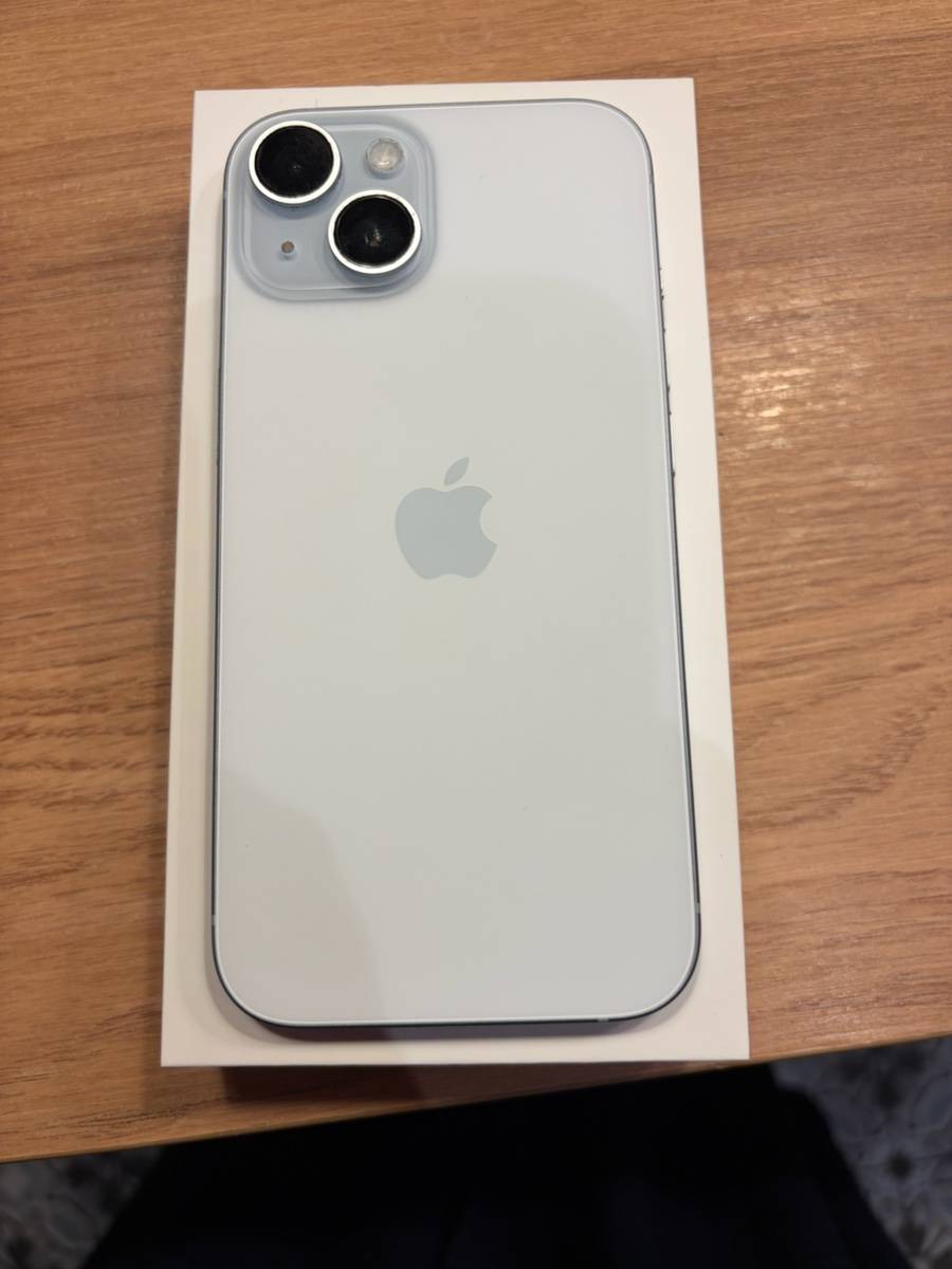 Vends iPhone 15 128 Go