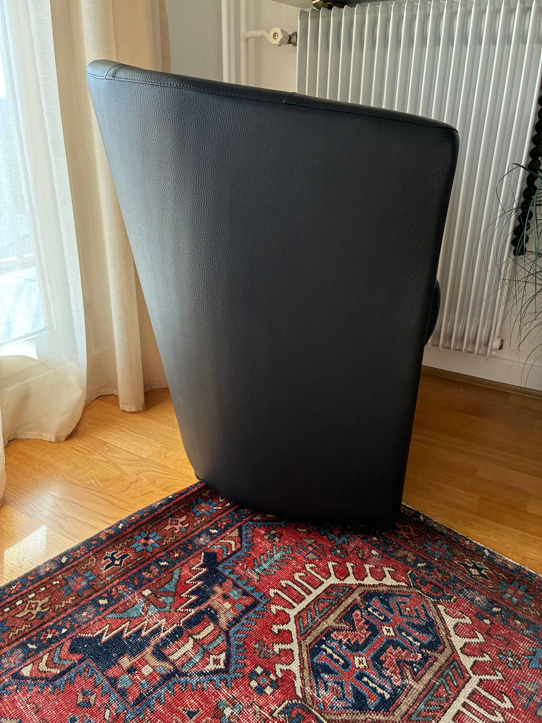 Vends fauteuil club stylisé