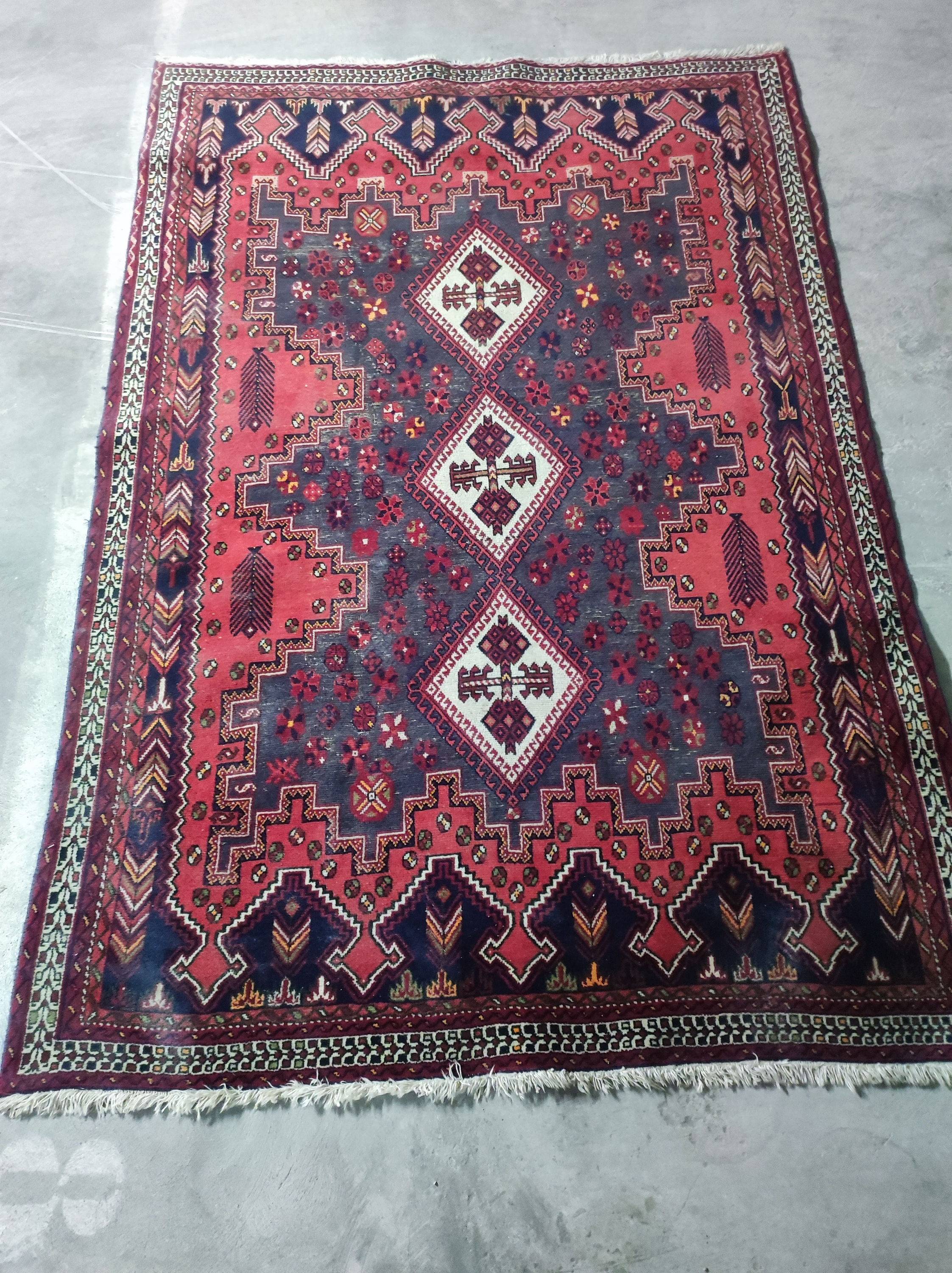 Tapis persan ancien