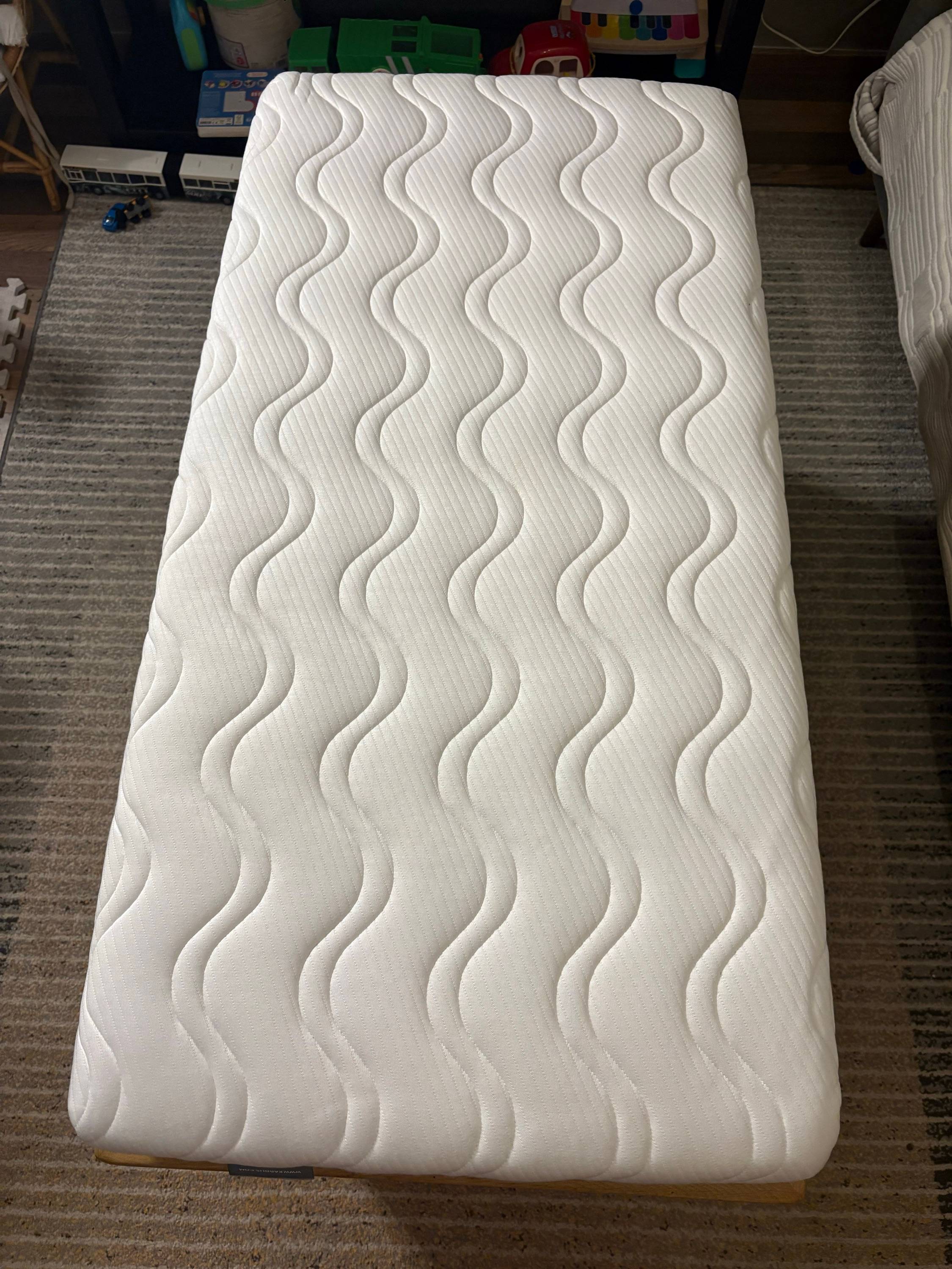 Vends matelas bébé Kadolis Cocolatex / Cocolegend 60x120