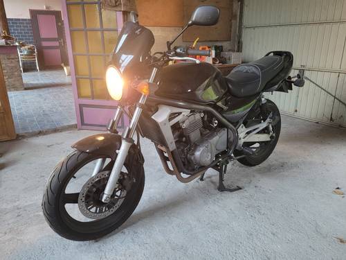 Vends Kawasaki ER 5, 2005, 33779km