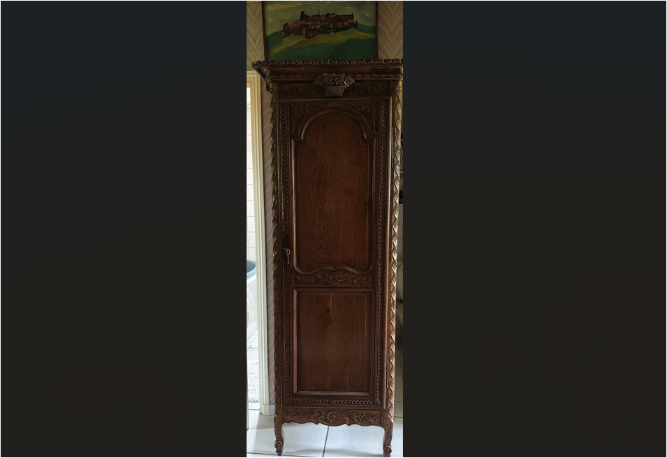 Vends bonnetière ancienne style Louis XV en chêne sculpté