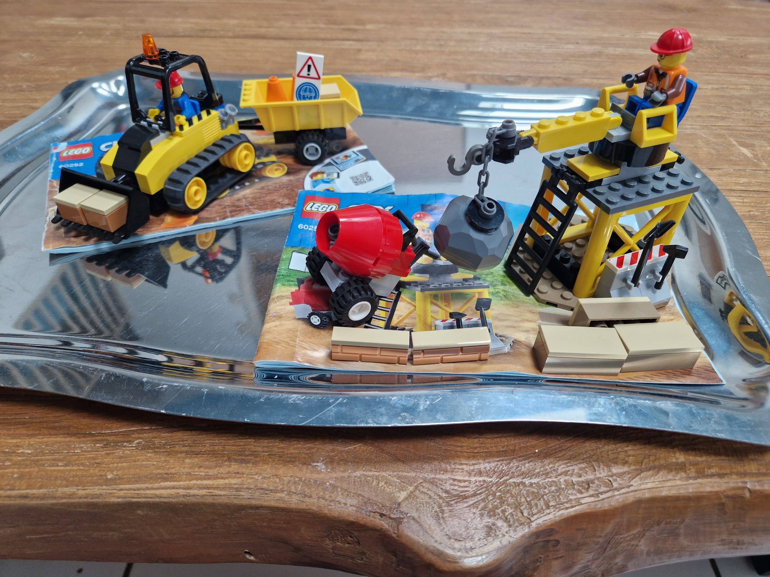Vends LEGO City 60252 – Le chantier de démolition – Complet