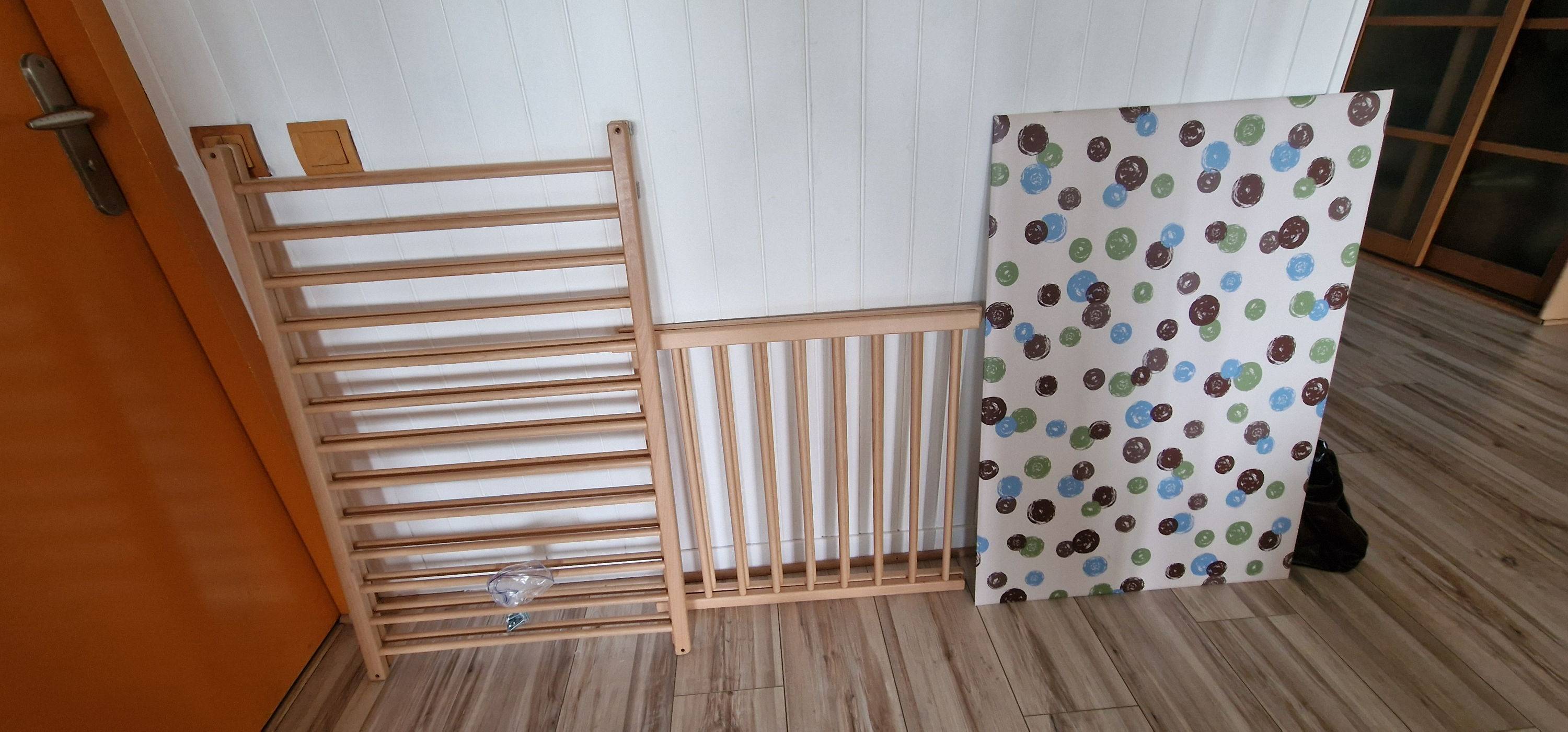 Vends parc en bois à barreaux