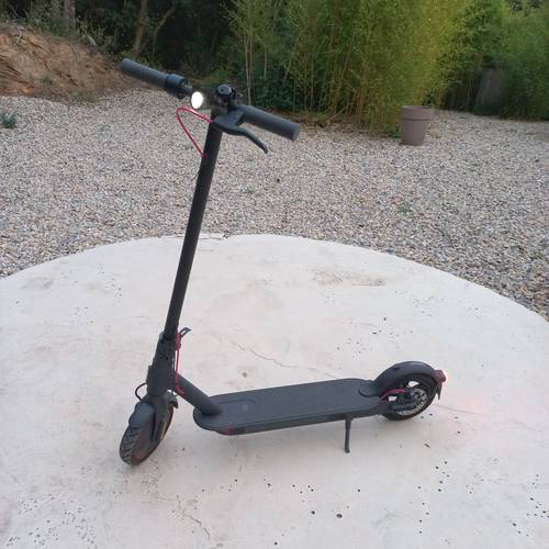 Trottinette XIAOMI Mi Electric Scooter Pro 2