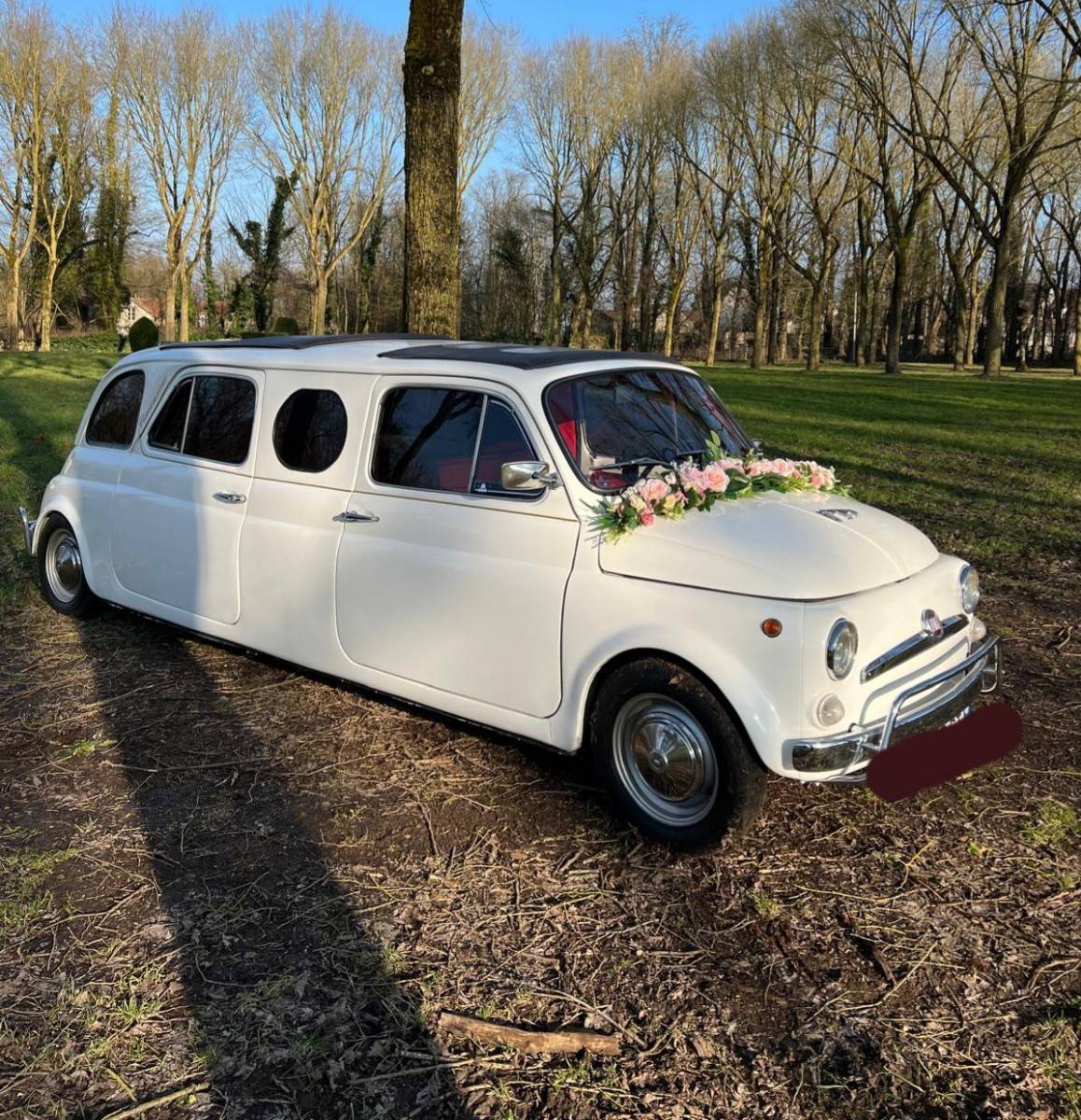 Loue voiture de mariage - Fiat 500 Limousine