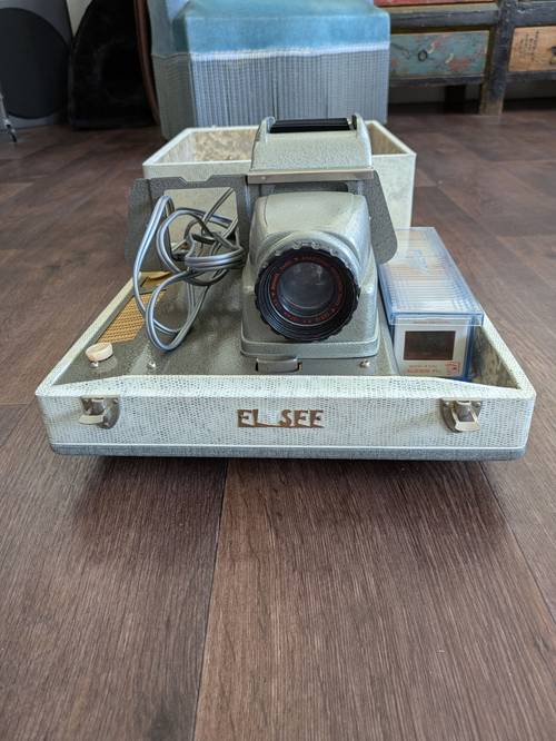Projecteur Elsee vintage