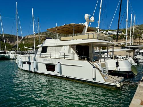 Fountaine Pajot Queensland 55 – 2011 – Pavillon belge – Prêt à naviguer