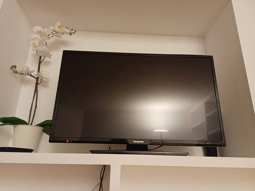 Télévision écran plat