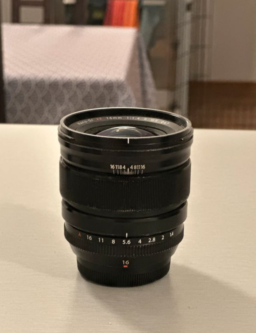 Vends Fujifilm XF16mm F1.4