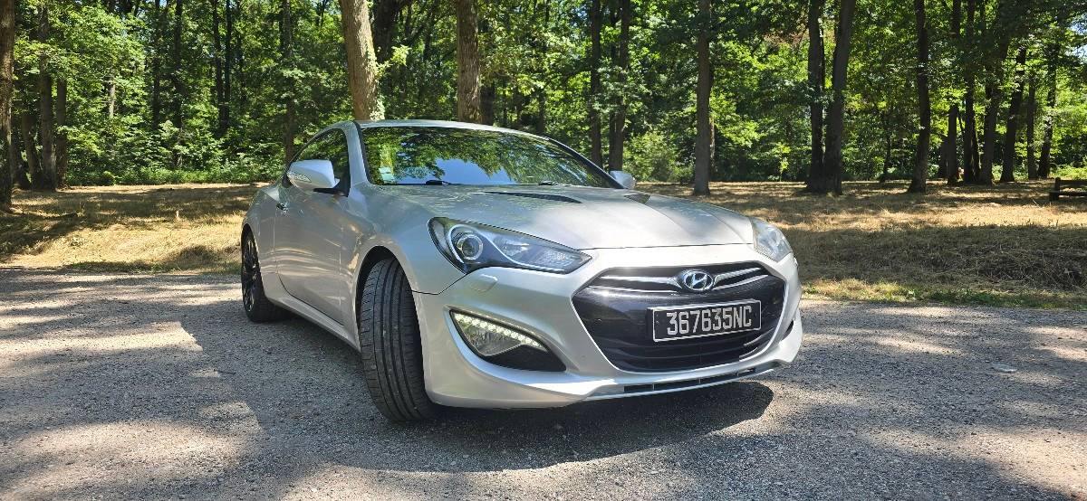 Vends Hyundai Genesis Coupé 2.0T, 2013, 137000km