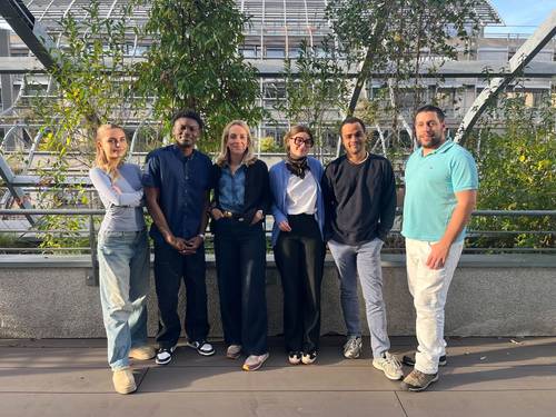 Recrute assistant Marketing et Communication H/F