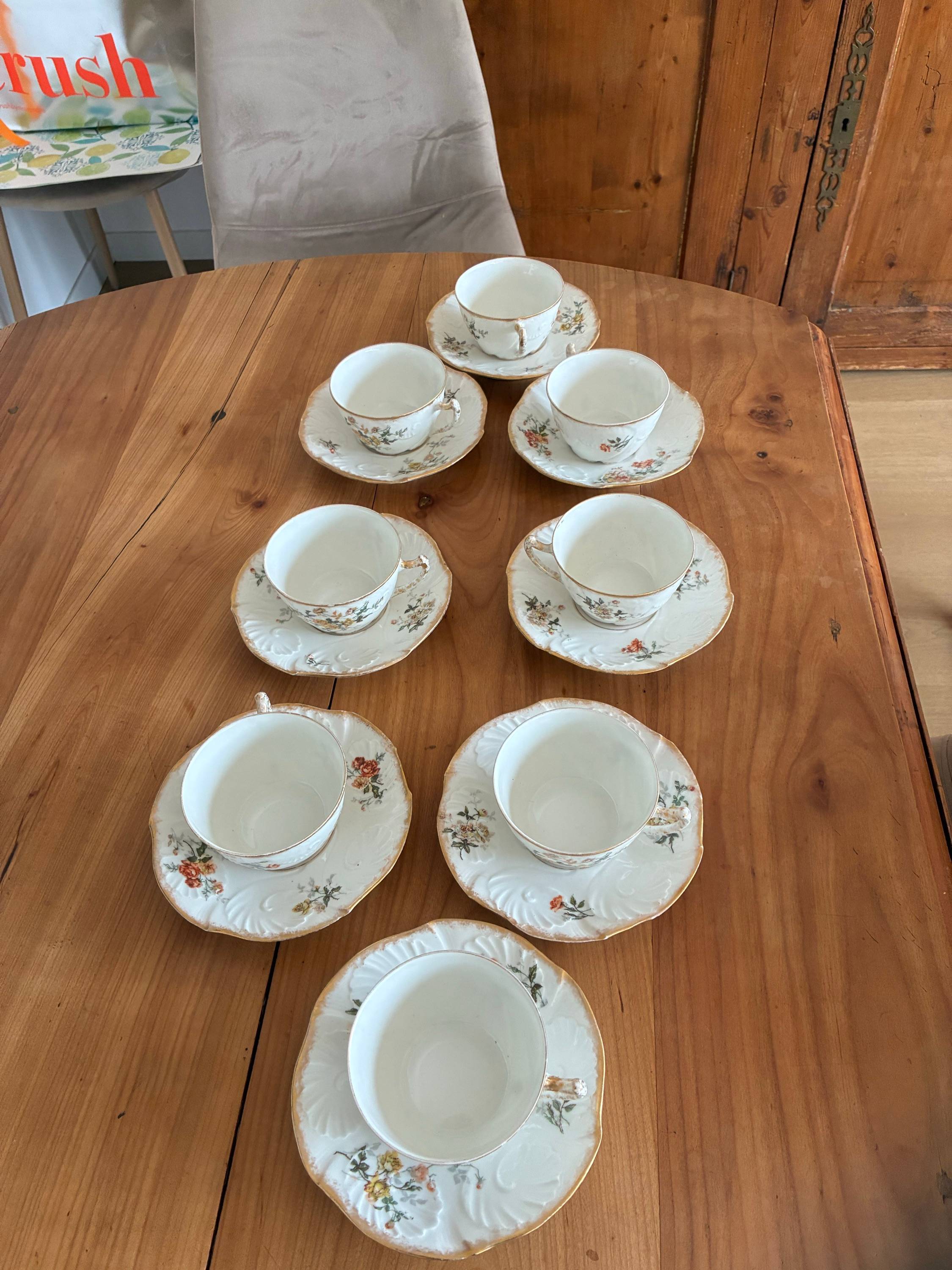 Vends tasses à thé anciennes