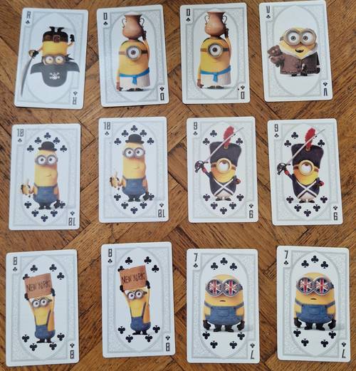 Vends carte à jouer "Minions" + boîte métal