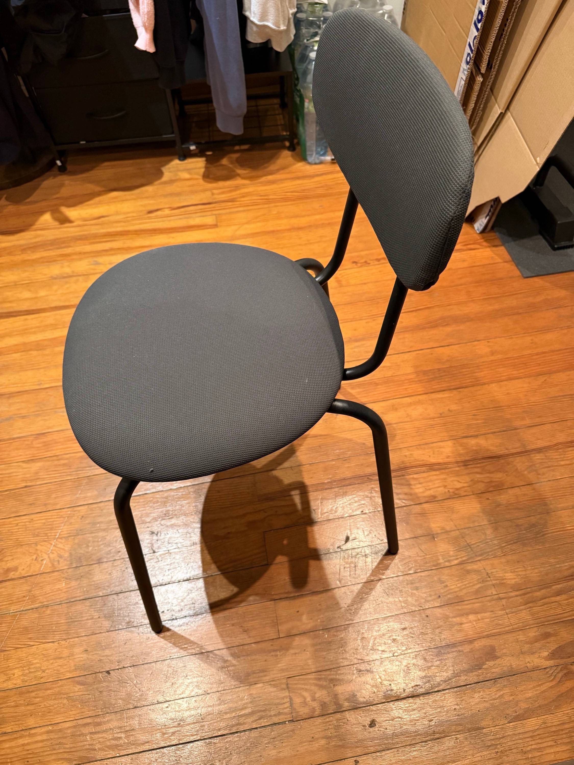 Vends chaise de salon