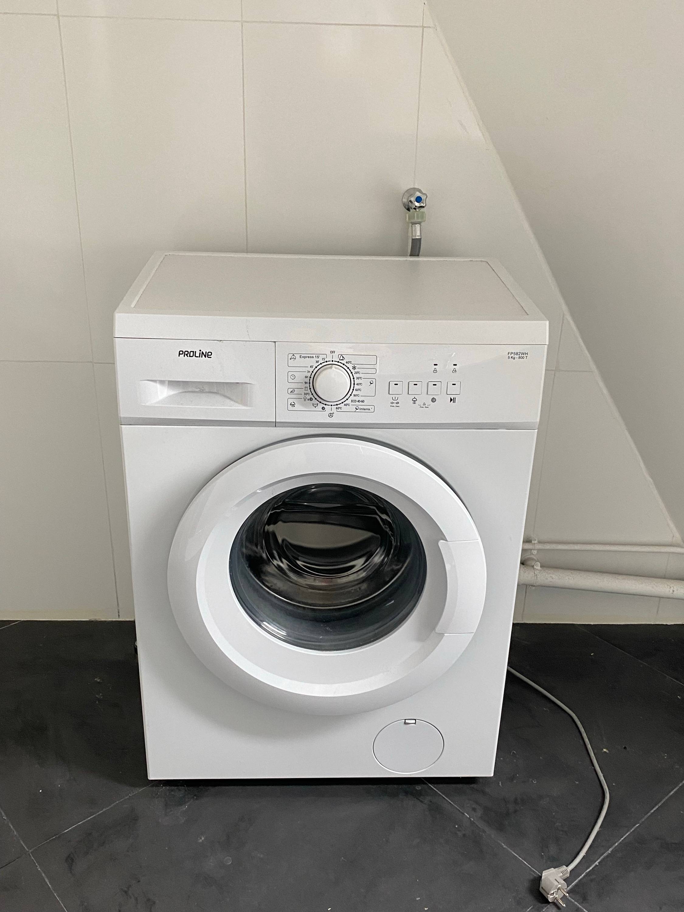Vends machine à laver Proline