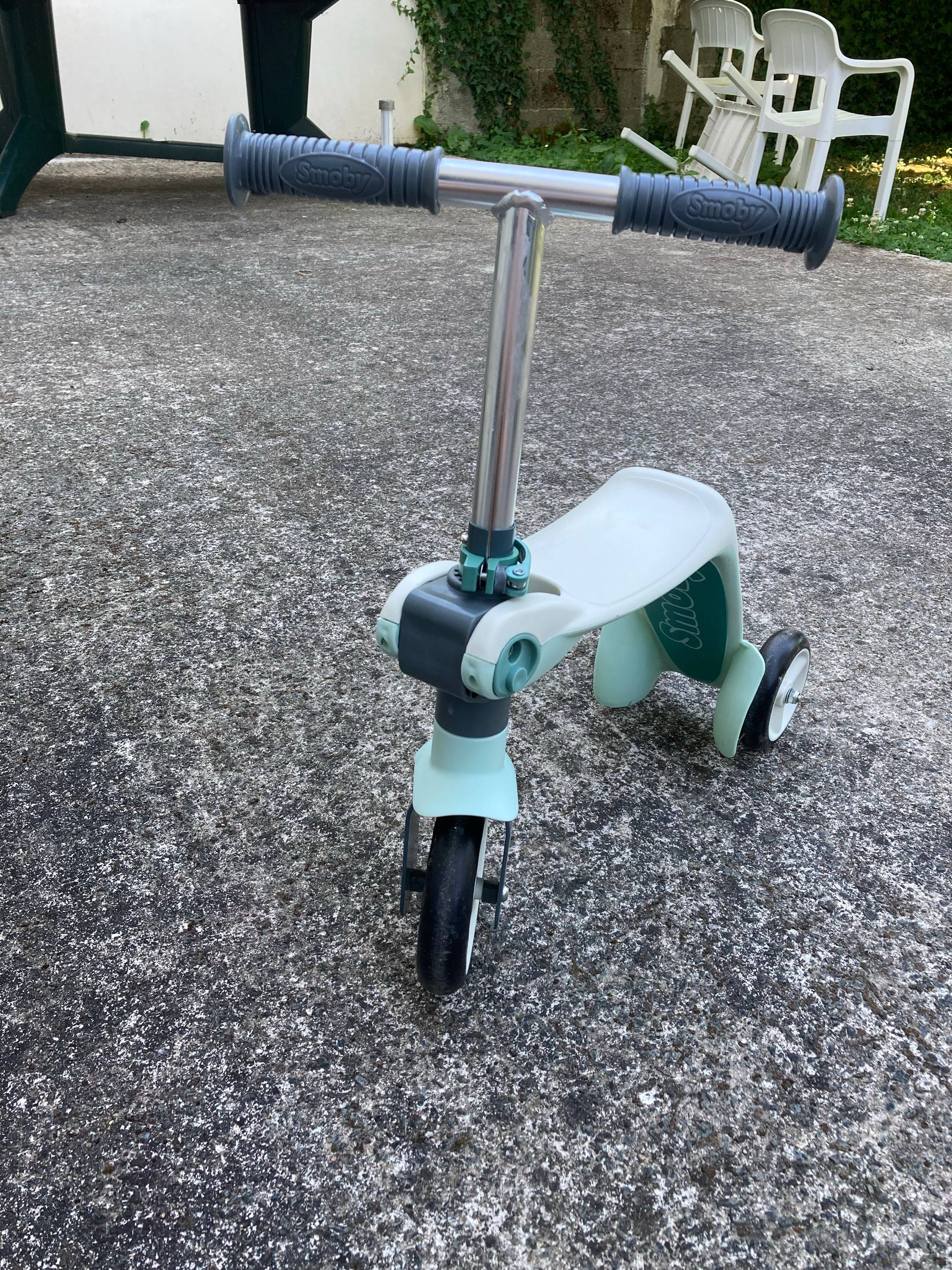 Vends trotteur smoby