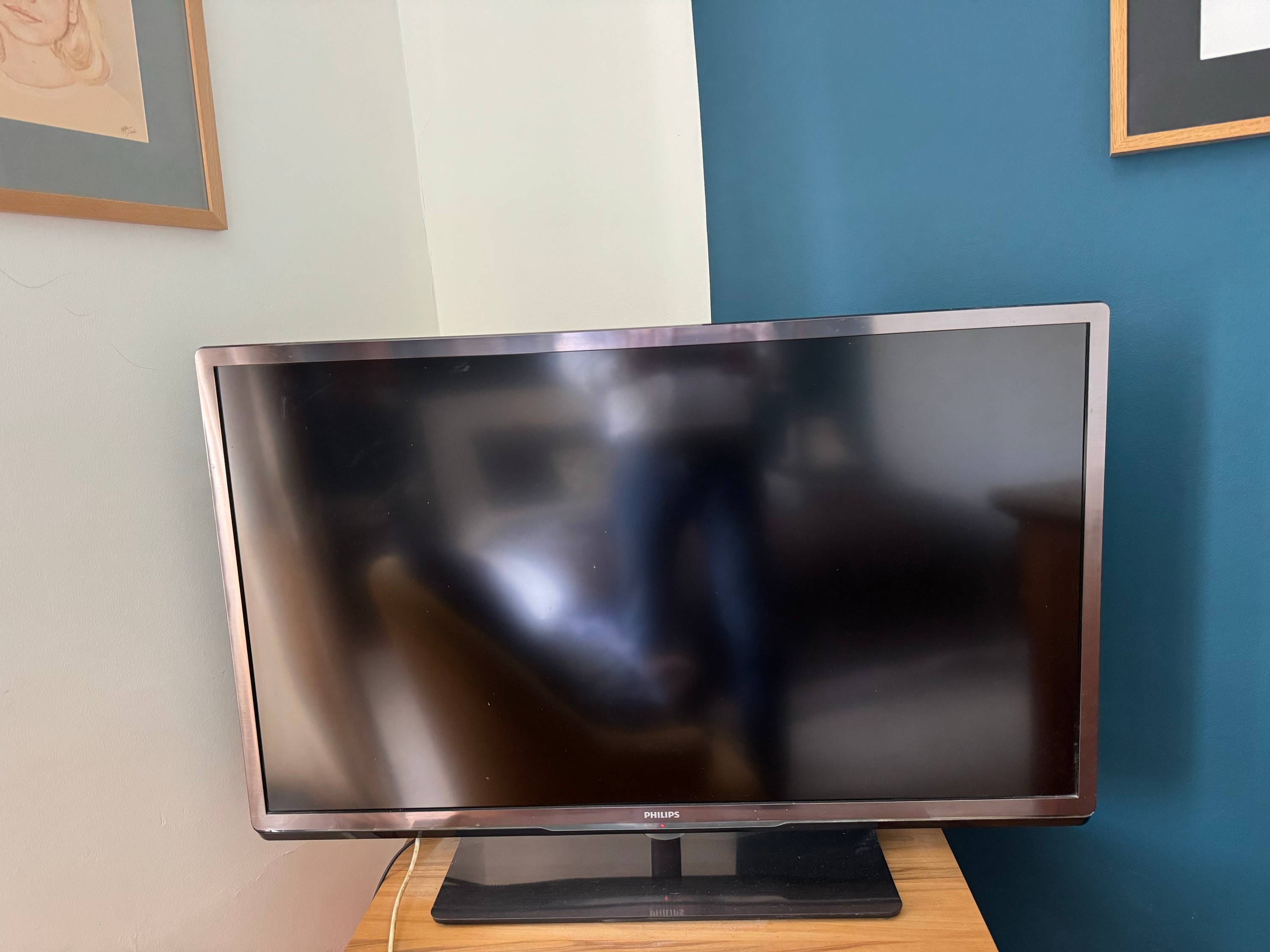 Vends TV Philips 102 cm