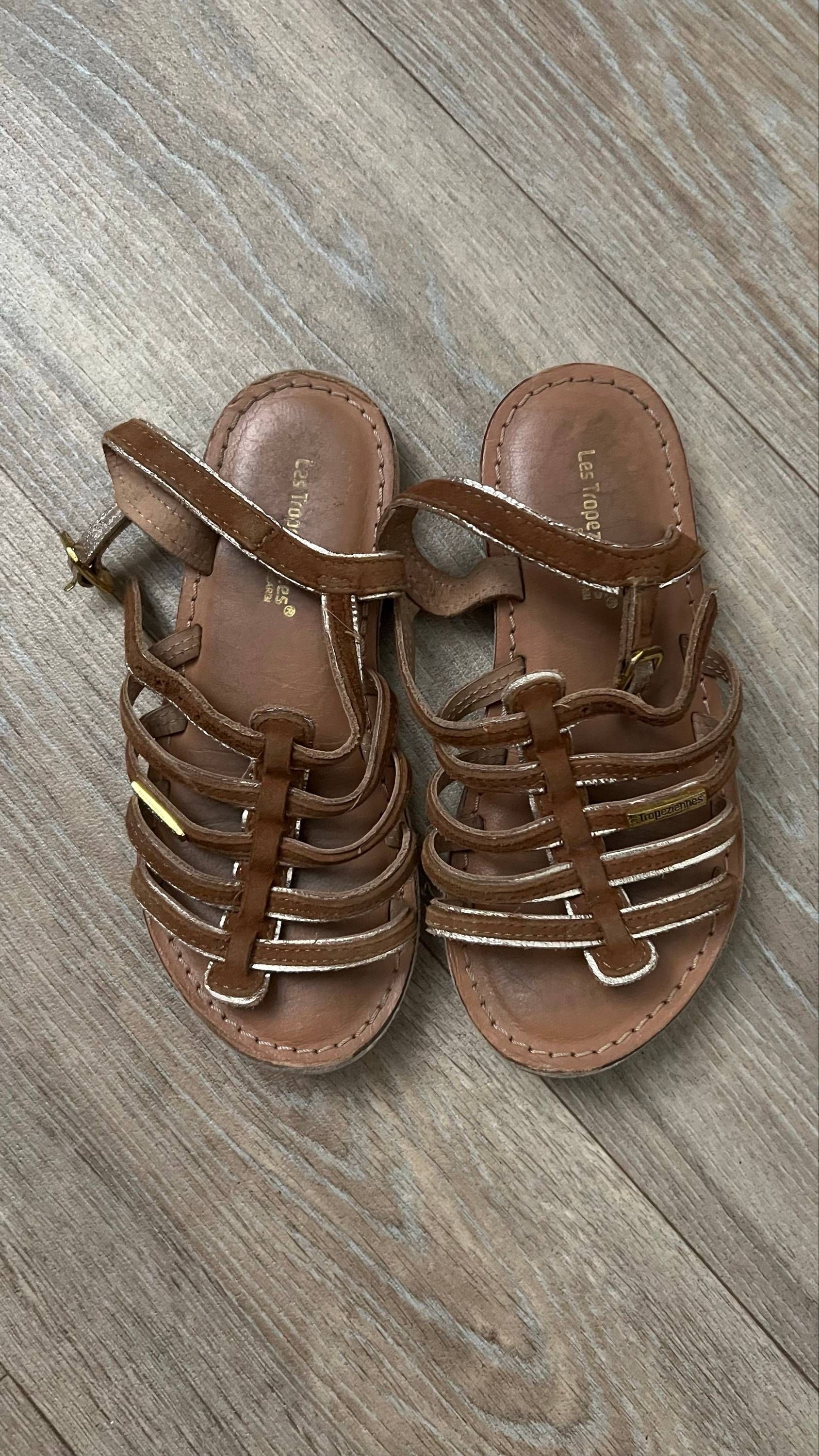 Vends sandales d’enfants - Pointure 29