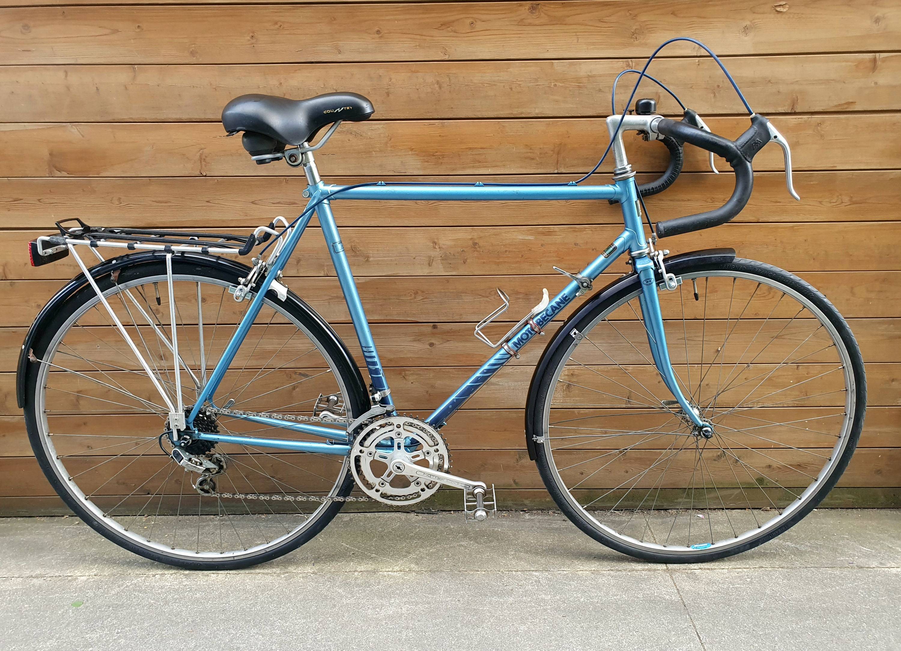 Vends vélo de course Motobécane, pneus neufs, cadre acier taille M pour 1,72m à 1,80m