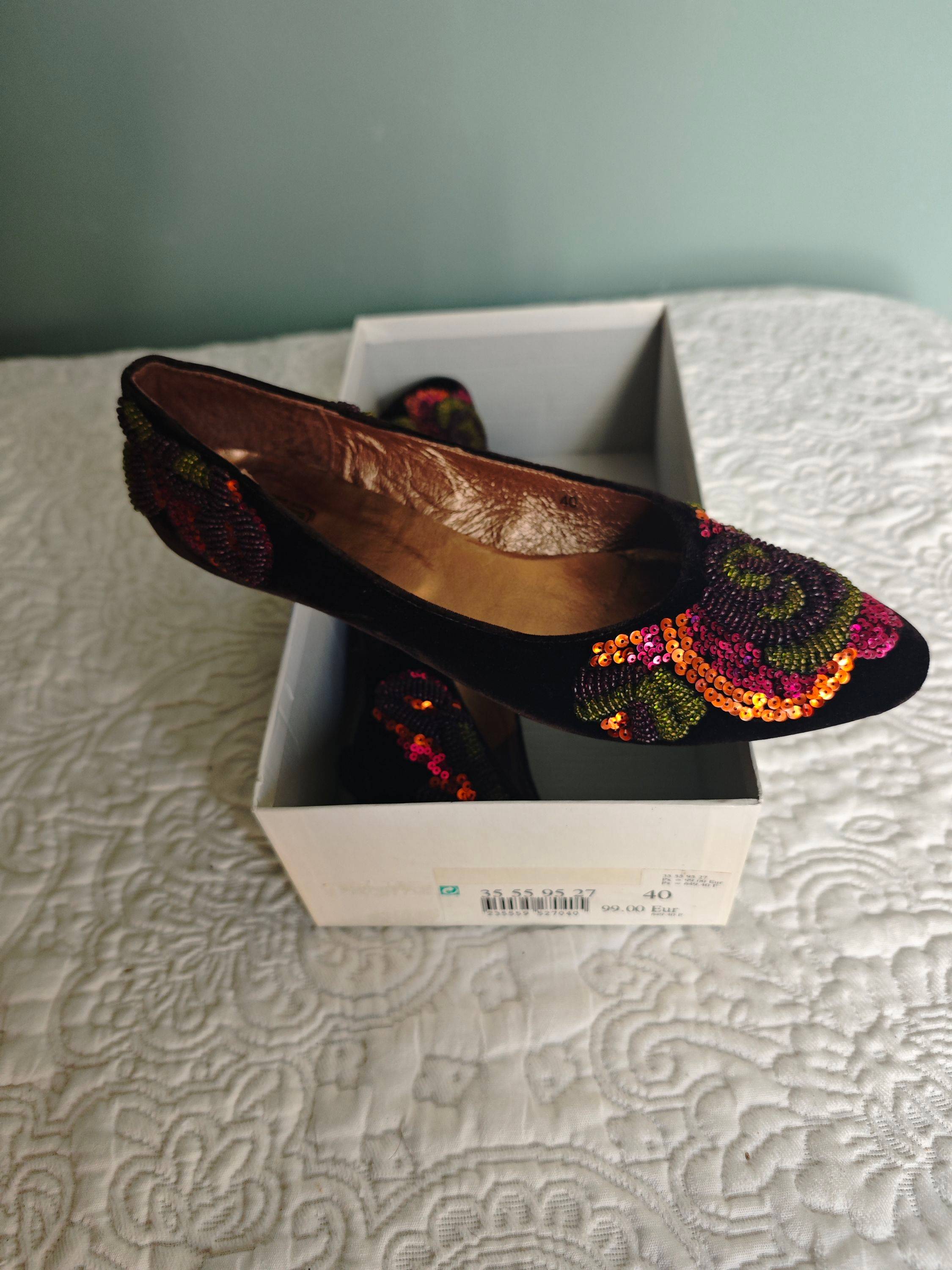 Vends chaussures neuves - Pointure 40