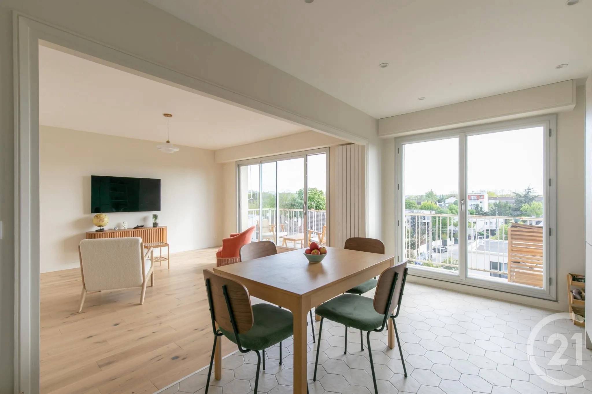 Vends appartement T4 - 100m² - La Varenne