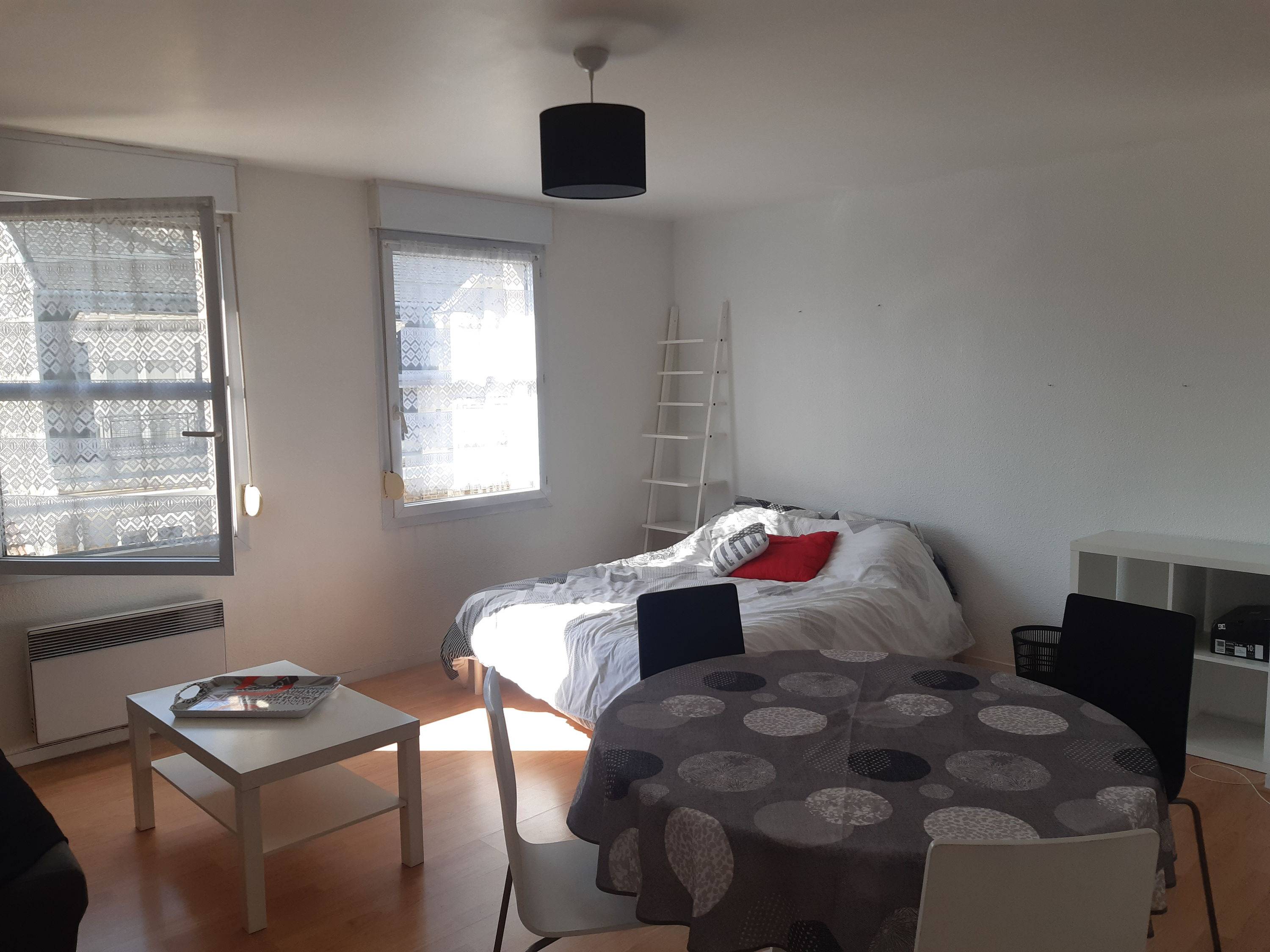 Loue Studios - Reims Hypercentre (51) - 33m²