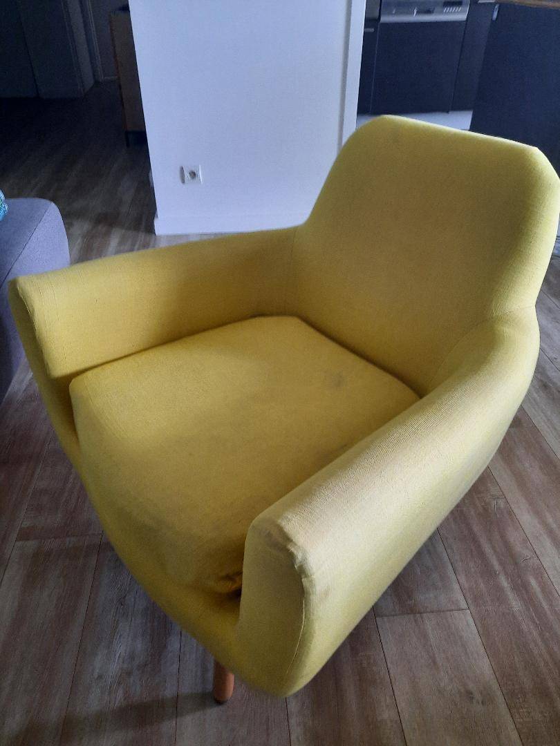Vends fauteuil jaune design