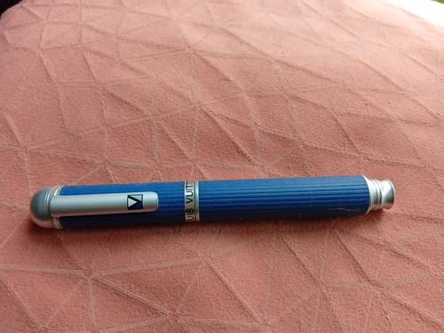 Vends stylo roller LV Cup 2007 de Louis Vuitton