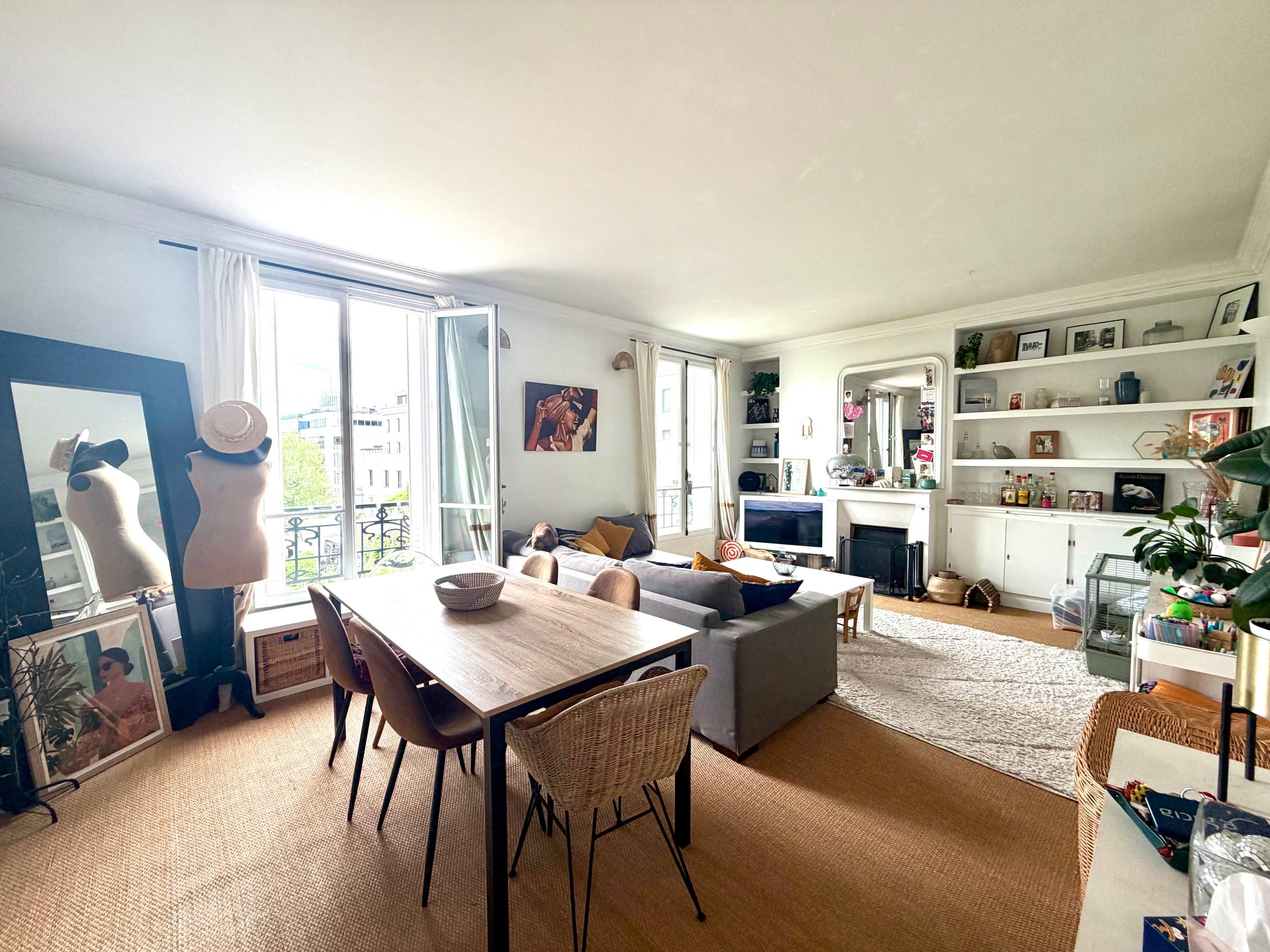 Vends appartement lumineux - 70m² - Levallois-Perret (Rue Voltaire)