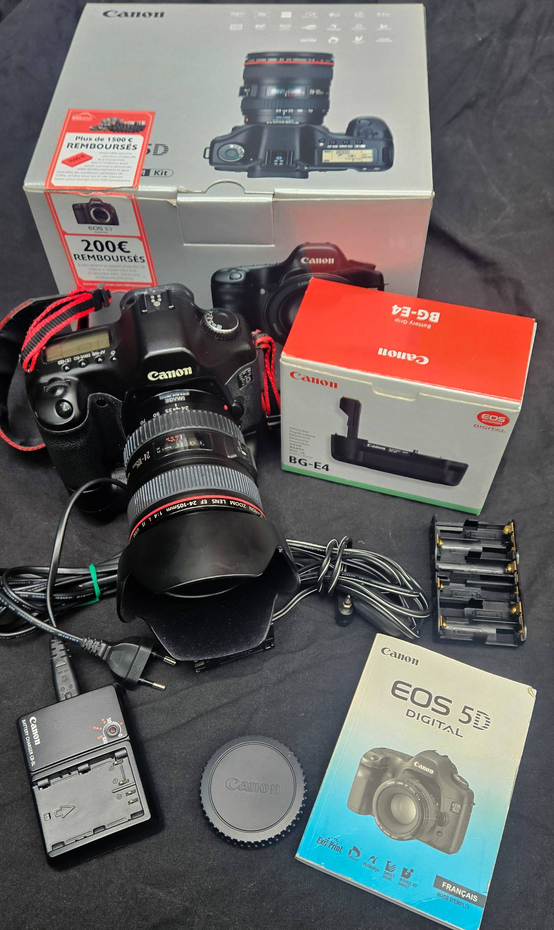 Vends mon appareil photo, reflex Canon 5D (V1) & son Grip
