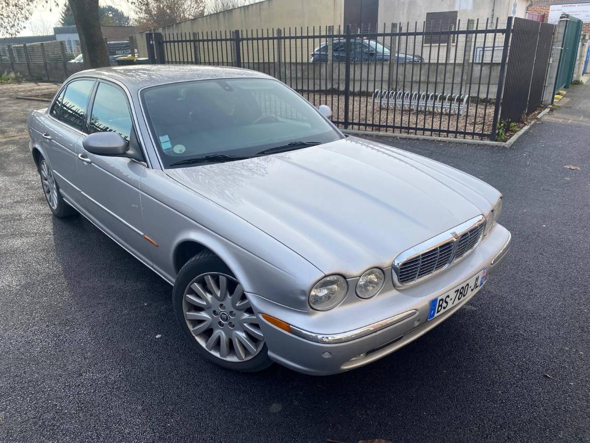 Vends Jaguar XJ8, 2004, 178000km