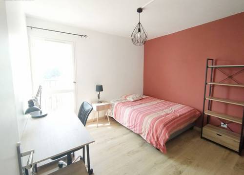 Loue chambre en colocation dans appartement - 11m² - Angoulême