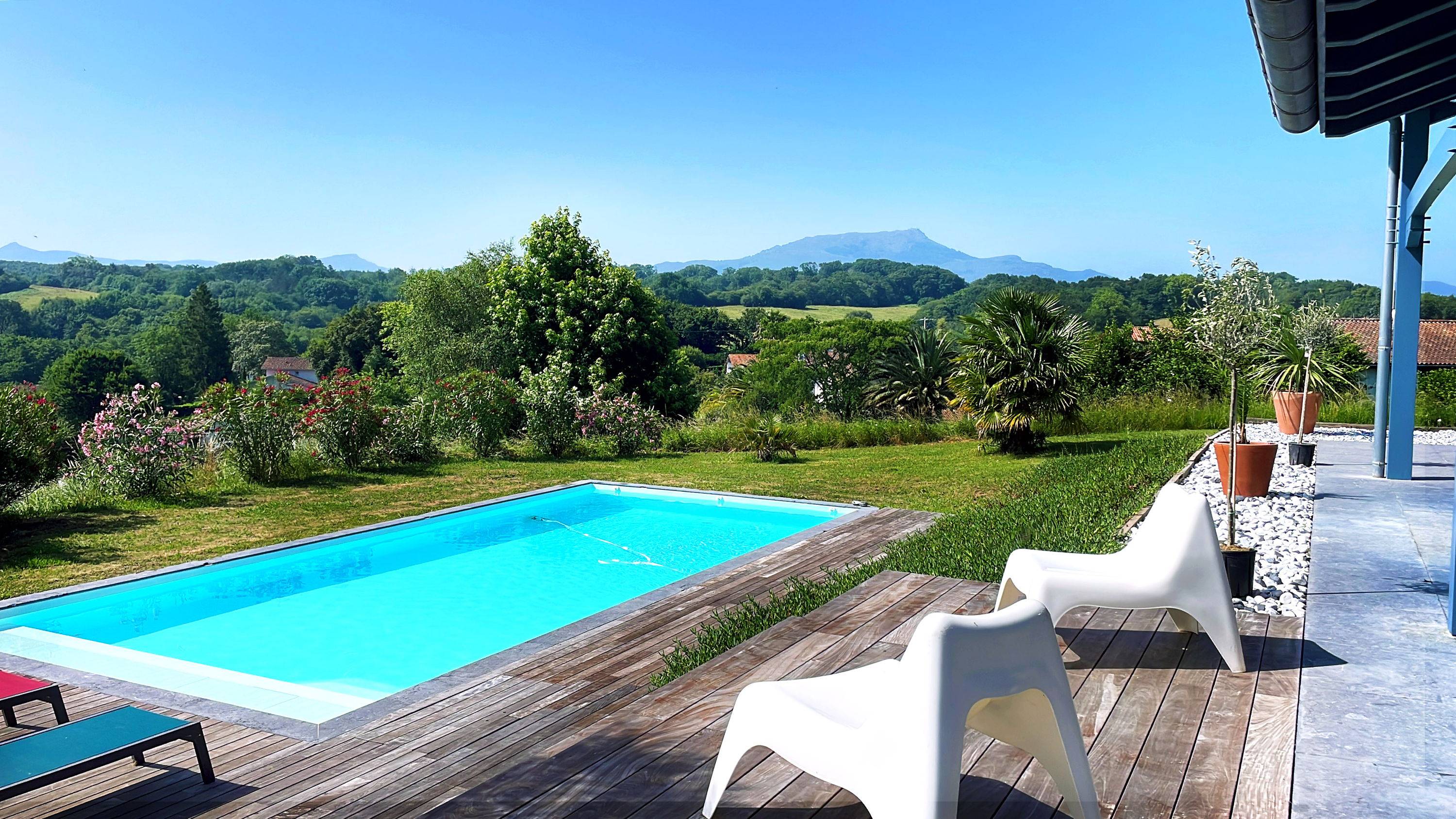 Loue maison architecte vue montagne splendide, calme - 10 couchages - Saint-Jean-de-Luz, Biarritz et plages