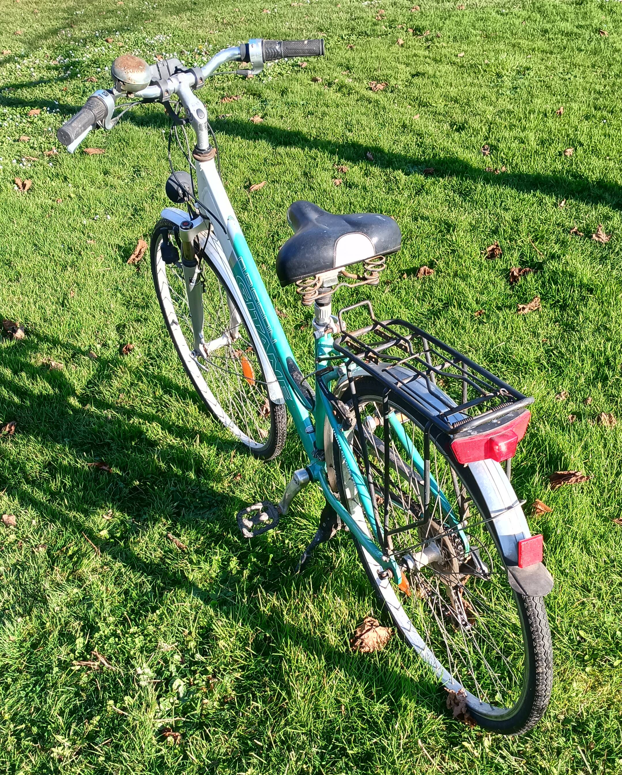 Vends vélo femme très bon état