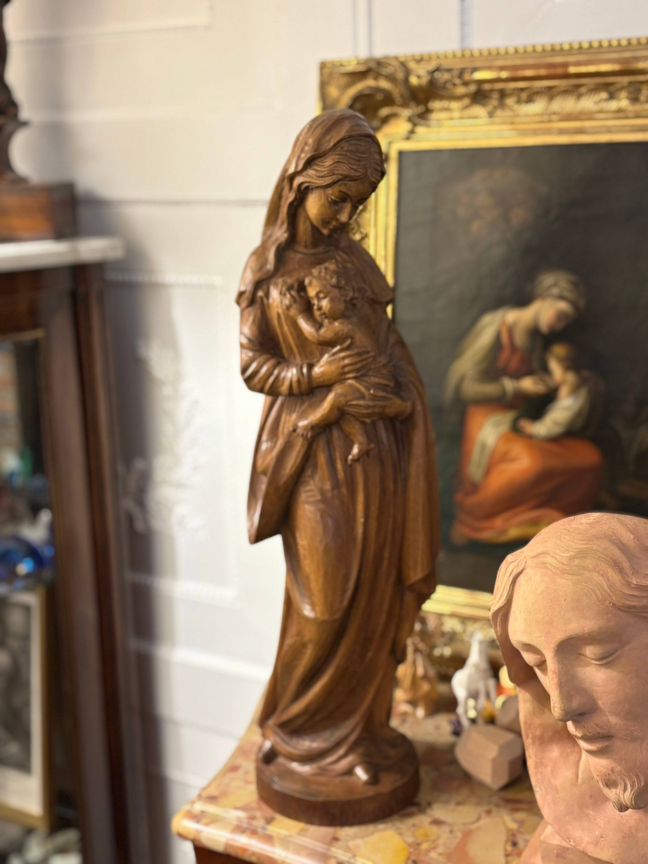 Vends grande Vierge à l'Enfant en bois massif 50 cm