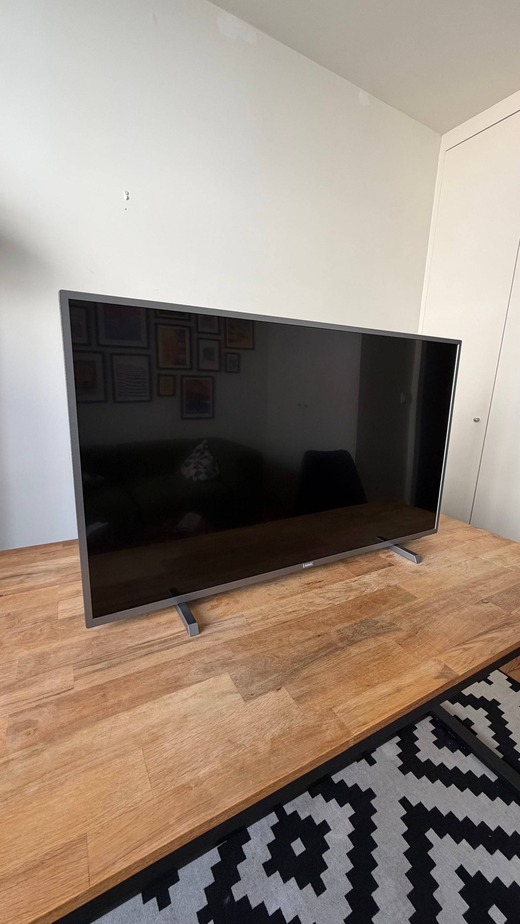 Vends TV Philips 43PUS6523, Smart TV 4K UHD, 43 pouces
