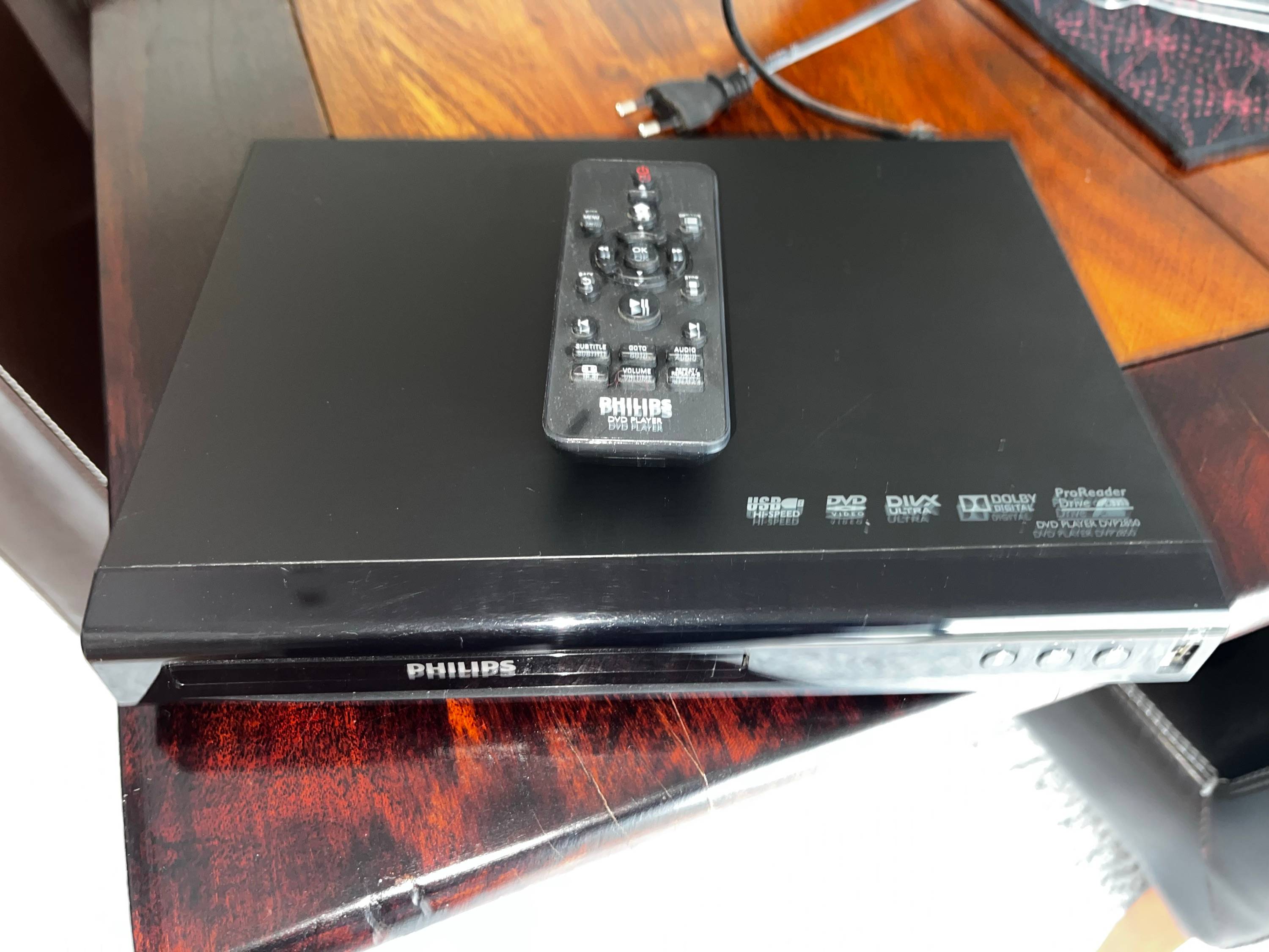 Vends lecteur DVD, Philips + 50 DVD