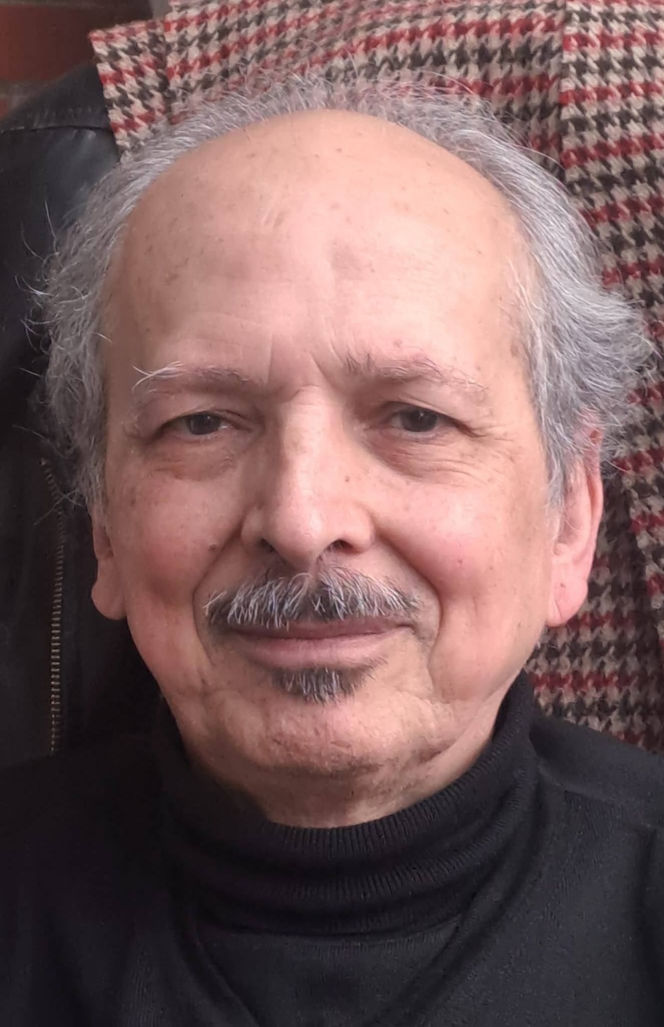 Propose cours de piano classique par ancien élève de l’école de Claudio Arrau