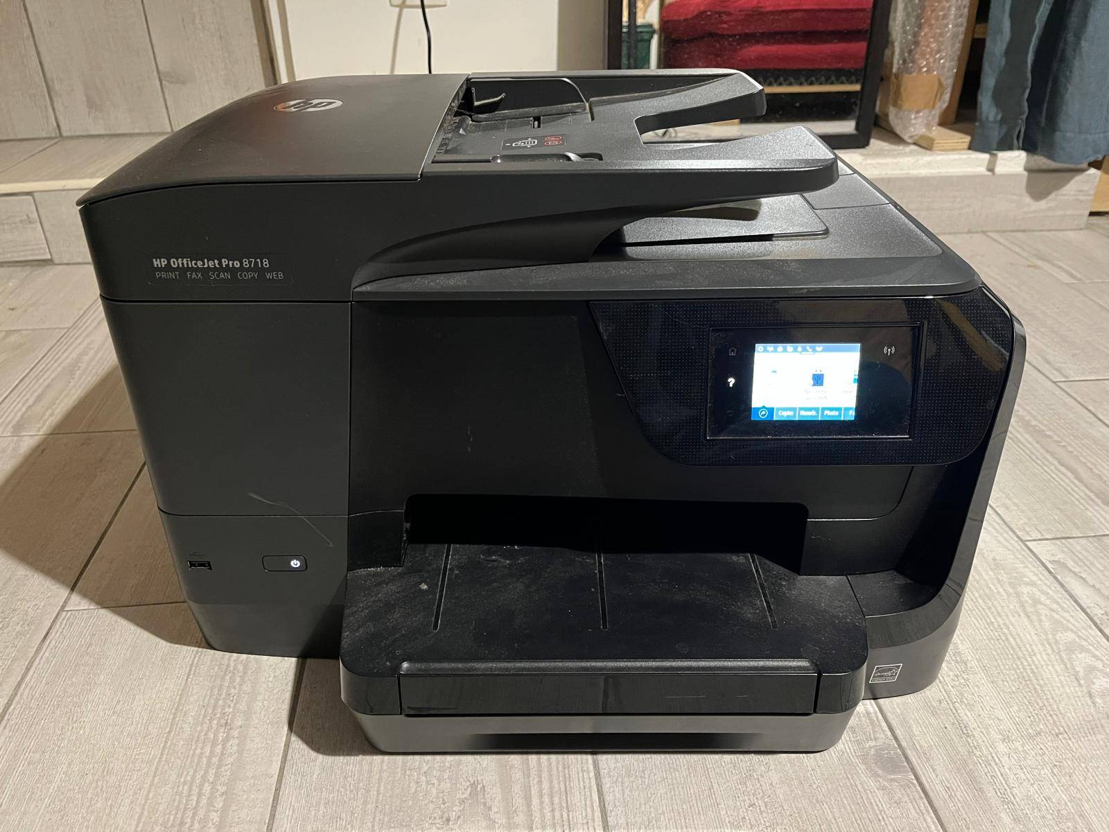 Vends 1 imprimante tout-en-un jet d’encre HP Officejet Pro 8718