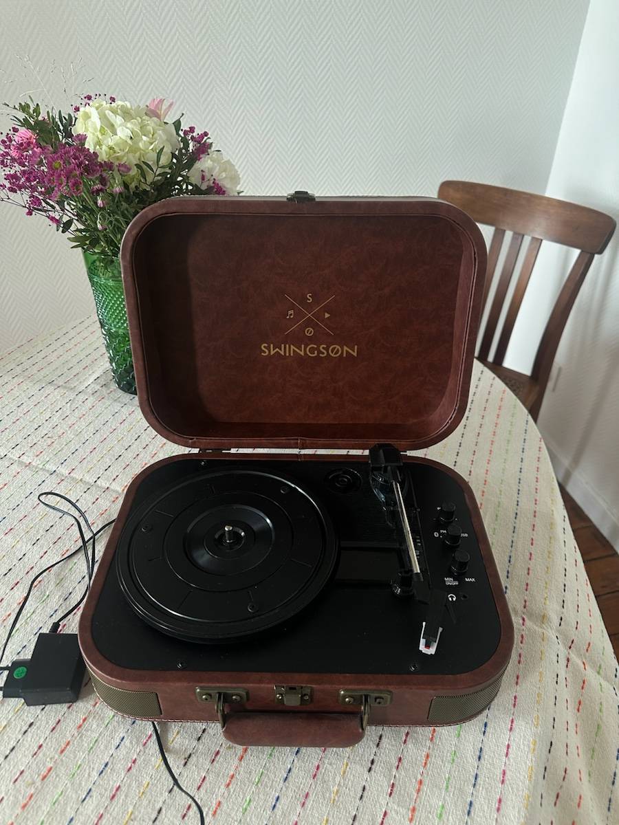 Vends tourne-disque