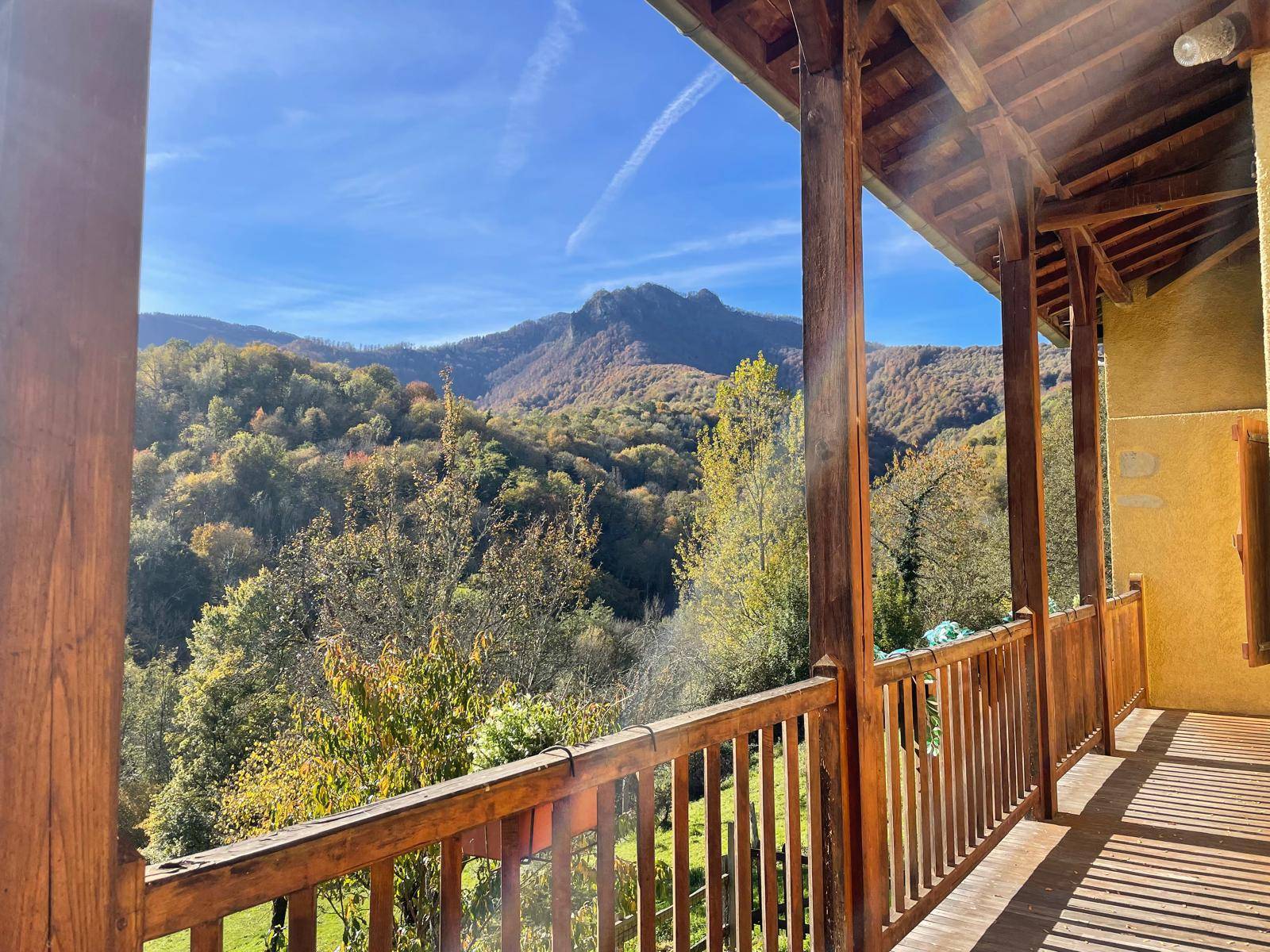 Loue gîte dans les Pyrénées - 3 chambres, 6 couchages - Chein-Dessus (31)